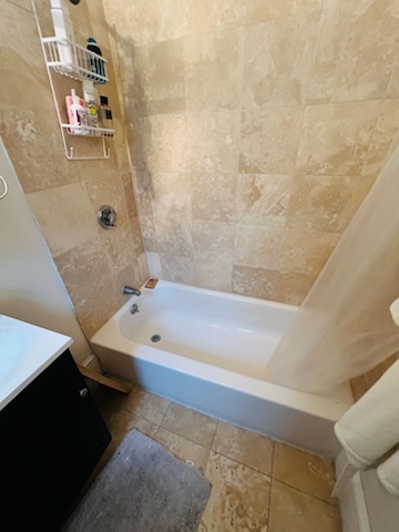 Studio, 1 bath, , $2,370, Unit 10