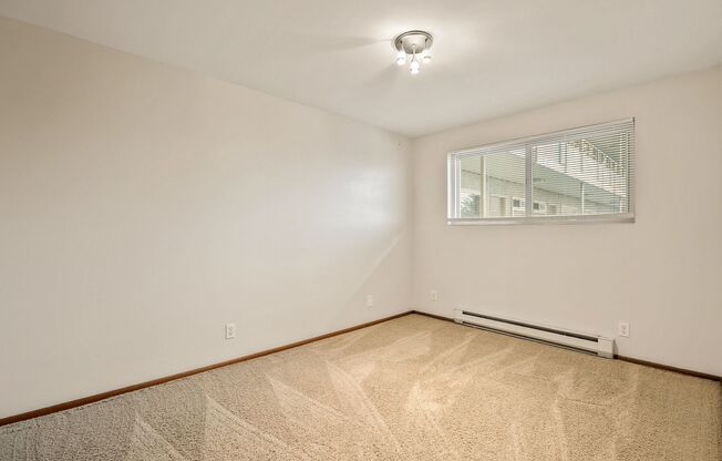 2 beds, 1 bath, 700 sqft, $1,795, Unit 408