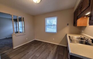 2 beds, 1 bath, 768 sqft, $1,095, Unit 612 Pioneer Road