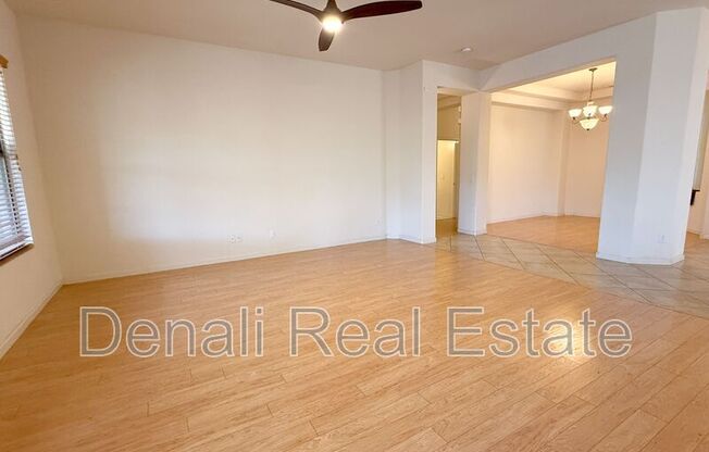 423 W PELICAN DR