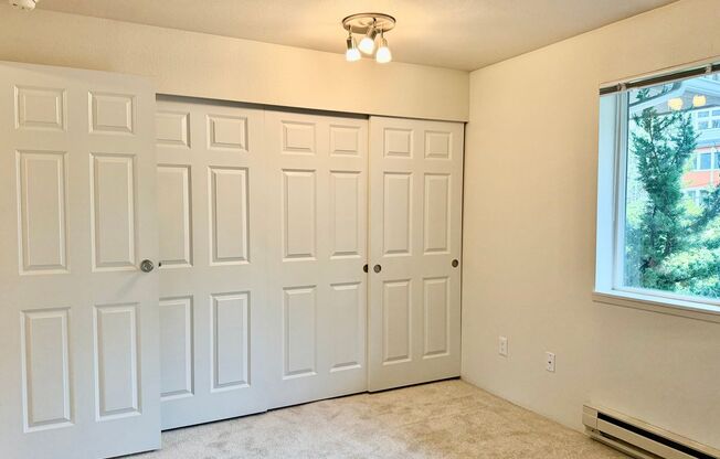 1 bed, 1 bath, 700 sqft, $1,699, Unit C204