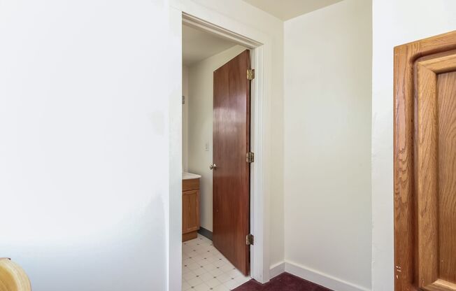 Studio, 1 bath, 225 sqft, $1,349, Unit 514-5