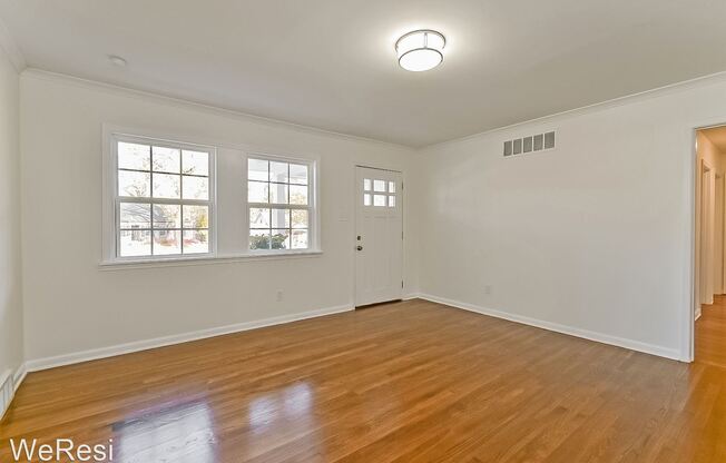 505 Eastbourne Place