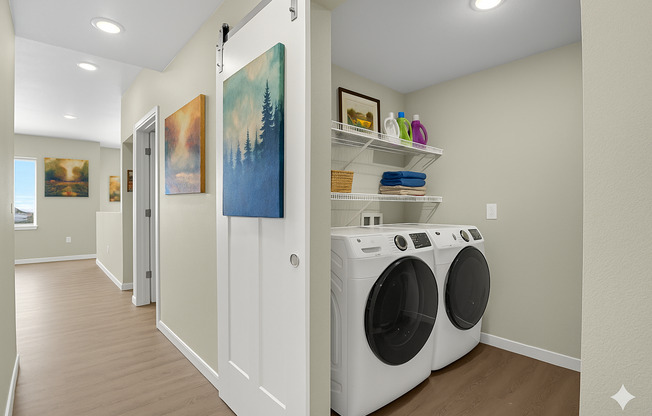 3 beds, 2 baths, 1,261 sqft, $2,175, Unit 1776-201