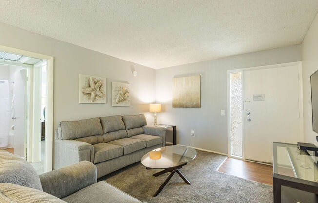 1 bed, 1 bath, 750 sqft, $1,635