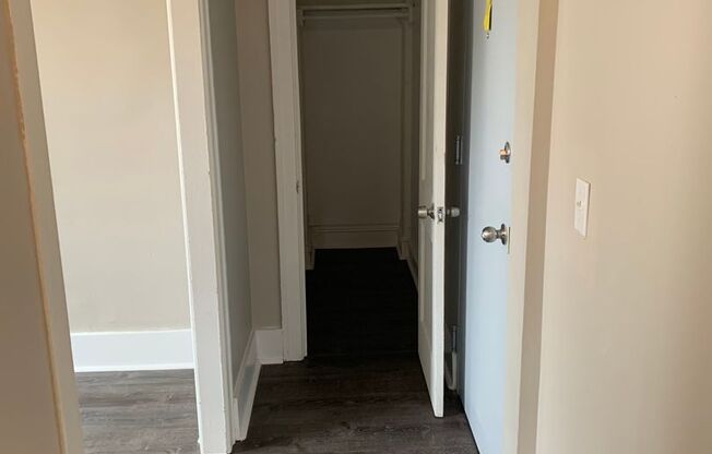 1 bed, 1 bath, 500 sqft, $925, Unit A-21