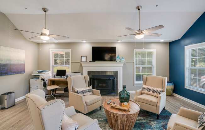 Leasing Office Interior at Oakley Run Apartments in Smyrna, GA