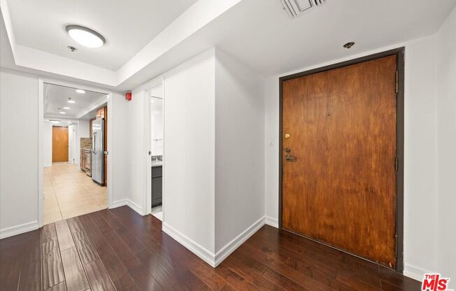 2 beds, 2.5 baths, 1,888 sqft, $7,500, Unit 705