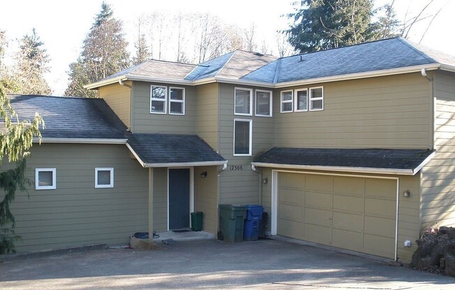 Lake City House