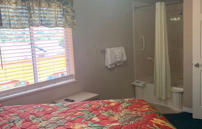 1 bed, 2 baths, $1,265, Unit Unit 324A