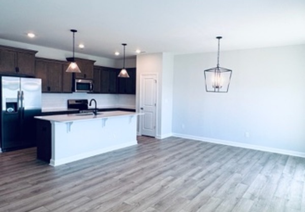 154 RIPPLE WAY