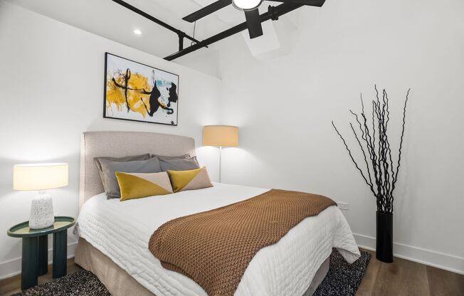 1 bed, 1 bath, 879 sqft, $2,699, Unit 109