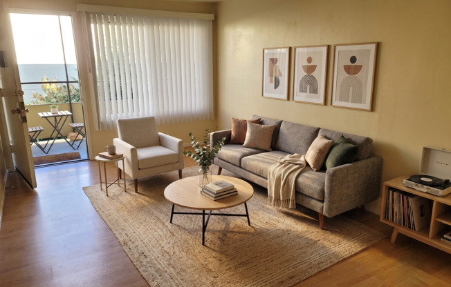 Ballard Seattle 1 Bedroom Apartment for Rent | Walk Score 98, Pet-Friendly Living Near Market Street, Shops & Transit Access