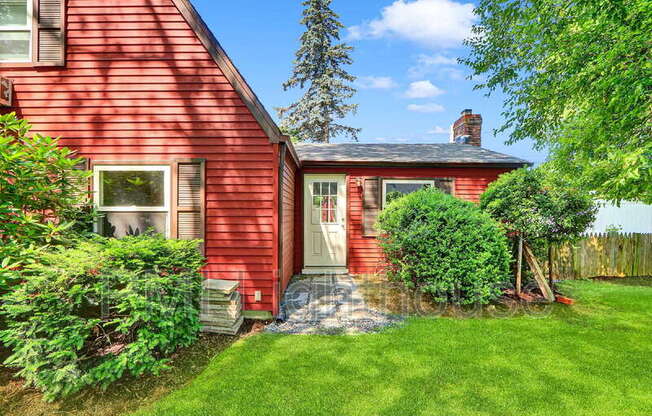 2 SPURWOODS LN