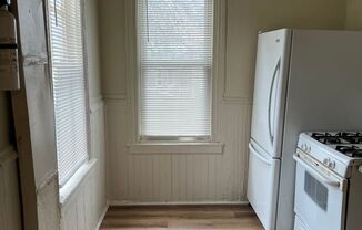 3 beds, 1 bath, $1,200