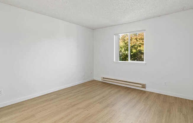 Southwood Apartments - Bedroom