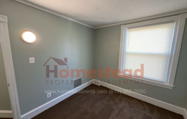 3 beds, 1 bath, $1,600