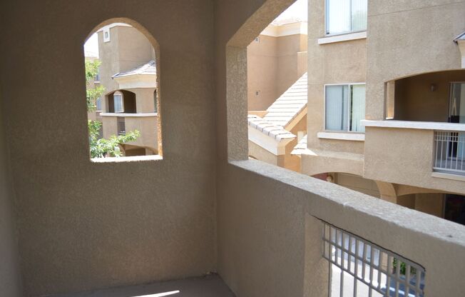 2 beds, 2.5 baths, $2,200, Unit # 2133