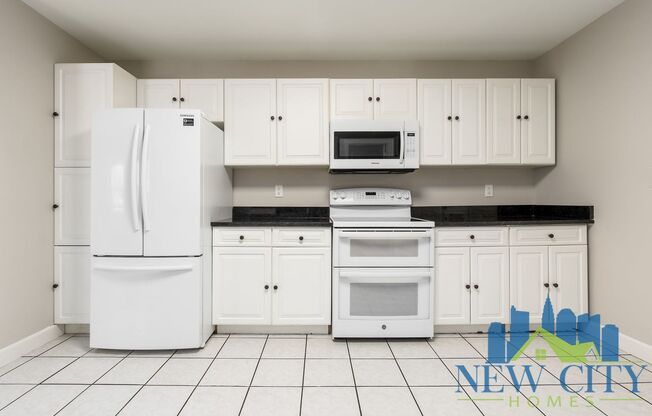 2 beds, 1 bath, $1,889