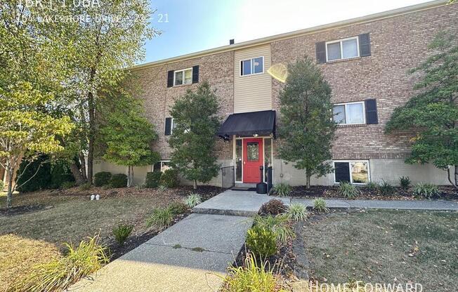 164 Lakeshore Drive, Unit 20