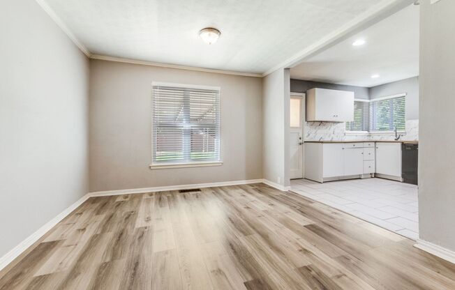 5016 W MOCKINGBIRD LN