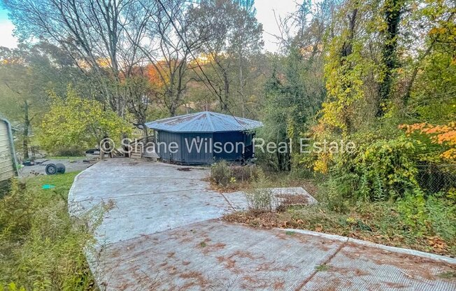 720 MIDLAND PIKE