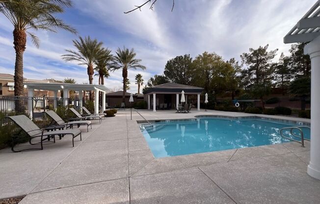 Condo on TPC Summerlin golf course! $2400/month