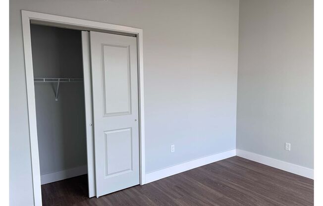 2 beds, 2 baths, 1,107 sqft, $1,449, Unit 214