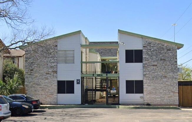 Palm Gardens Apartments