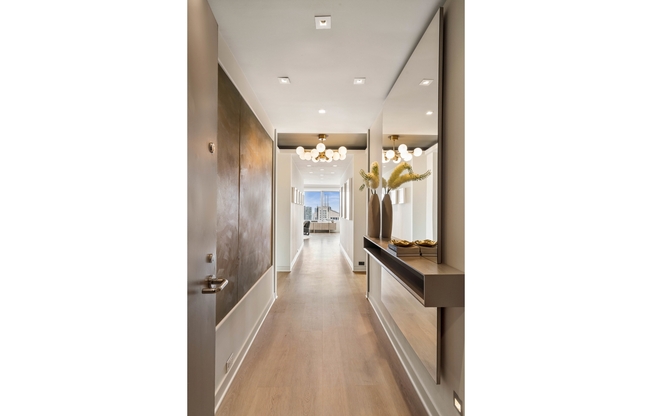 2 beds, 2.5 baths, $18,000, Unit 6001