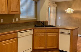 4404 Songglen Circle