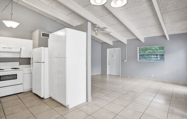 1 bed, 1 bath, 675 sqft, $1,550, Unit 112-3251