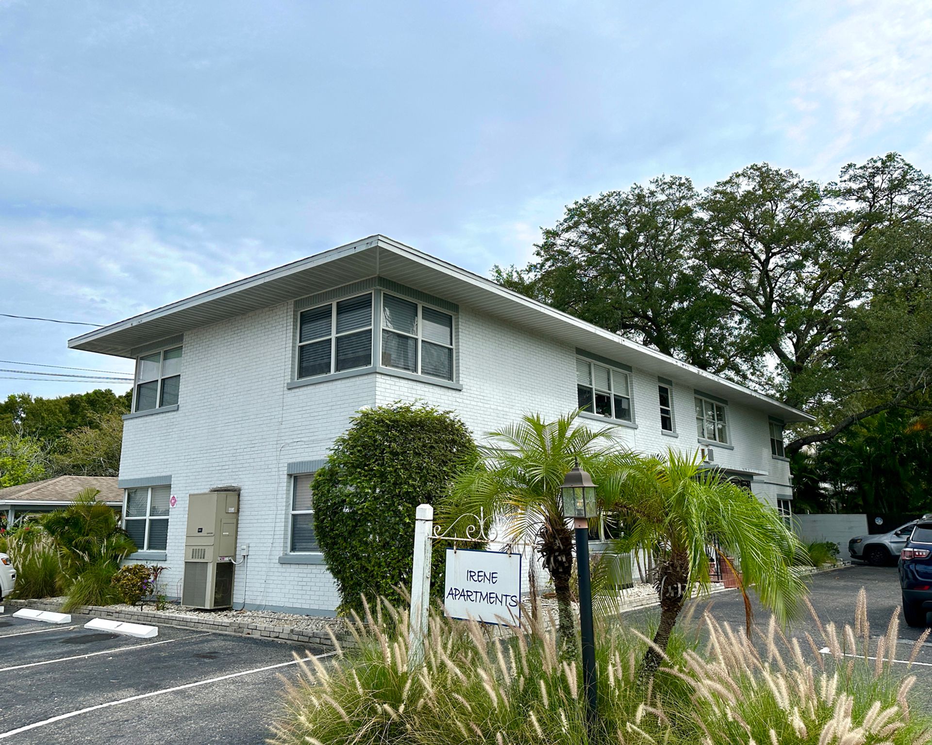 Irene Apartments