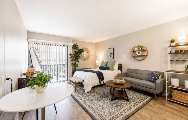 Studio, 1 bath, 364 sqft, $815, Unit 5263 (2401)