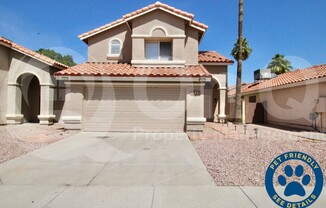 1326 E HELENA DR