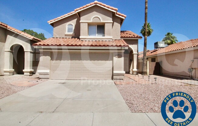 1326 E HELENA DR