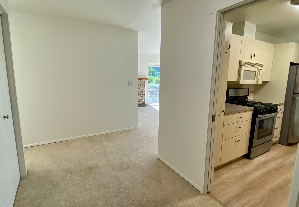 3239 80 AVE SE