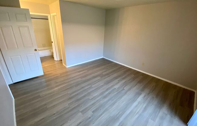 2 beds, 2 baths, $1,545, Unit # 220