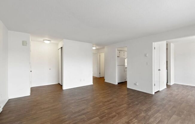 1 bed, 1 bath, 601 sqft, $1,395, Unit 112