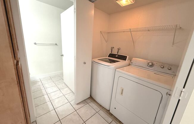 2 beds, 2 baths, $1,400, Unit APARTMENT 1110