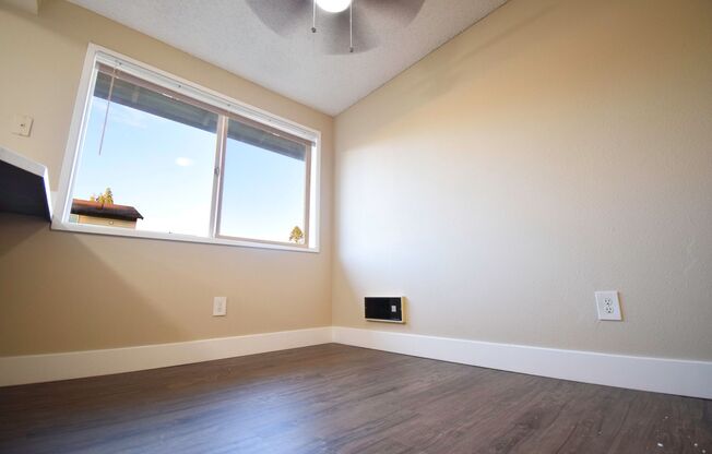 2 beds, 1 bath, $1,495, Unit 2383