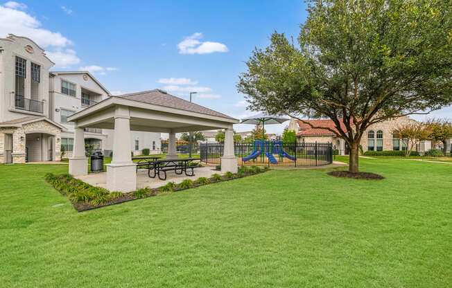 Lush Green Landscape at Mission at Baytown, Baytown, 77521