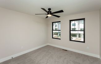 3 beds, 2.5 baths, $2,050, Unit 2711 SW 24th Ln