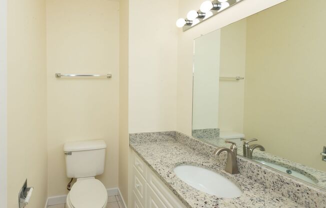 2 beds, 1.5 baths, 1,308 sqft, $2,895, Unit 8D