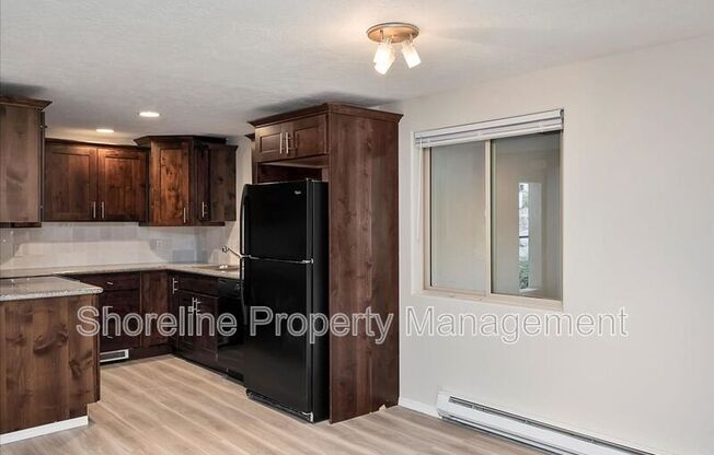 2085 W BRITTANY LN