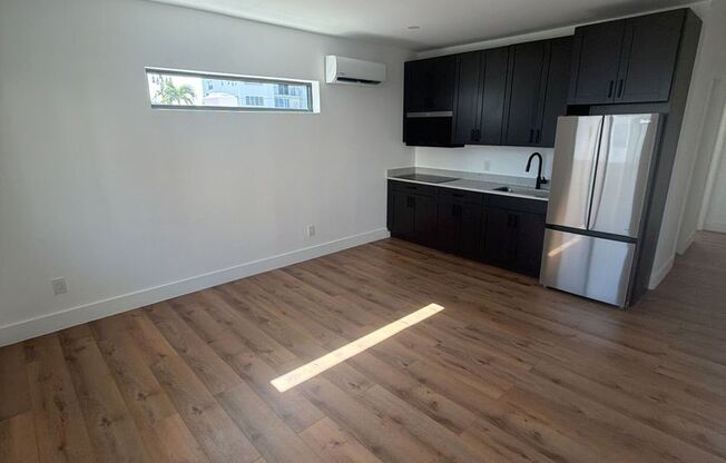 7801 Byron Ave