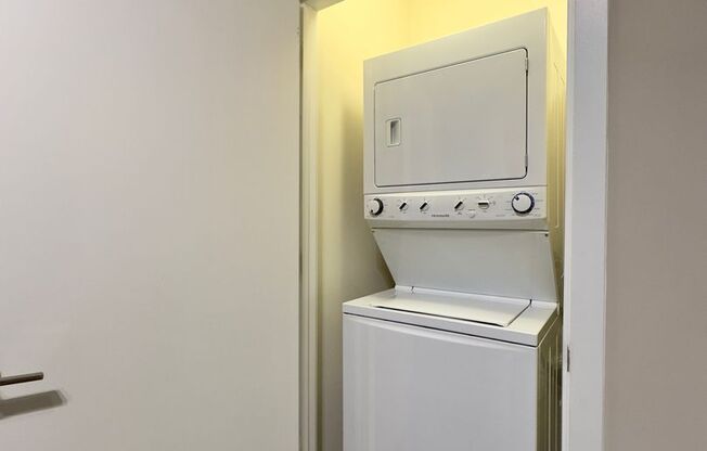 1 bed, 1 bath, 499 sqft, $1,525, Unit HA-316