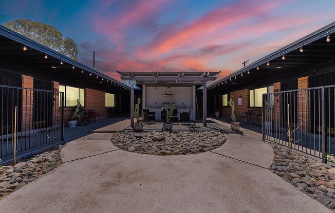 Alamo Apartments