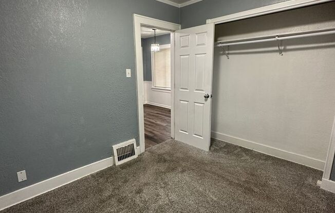 3 beds, 1 bath, $1,995