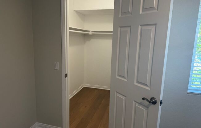 1 bed, 1 bath, 694 sqft, $2,360, Unit 310